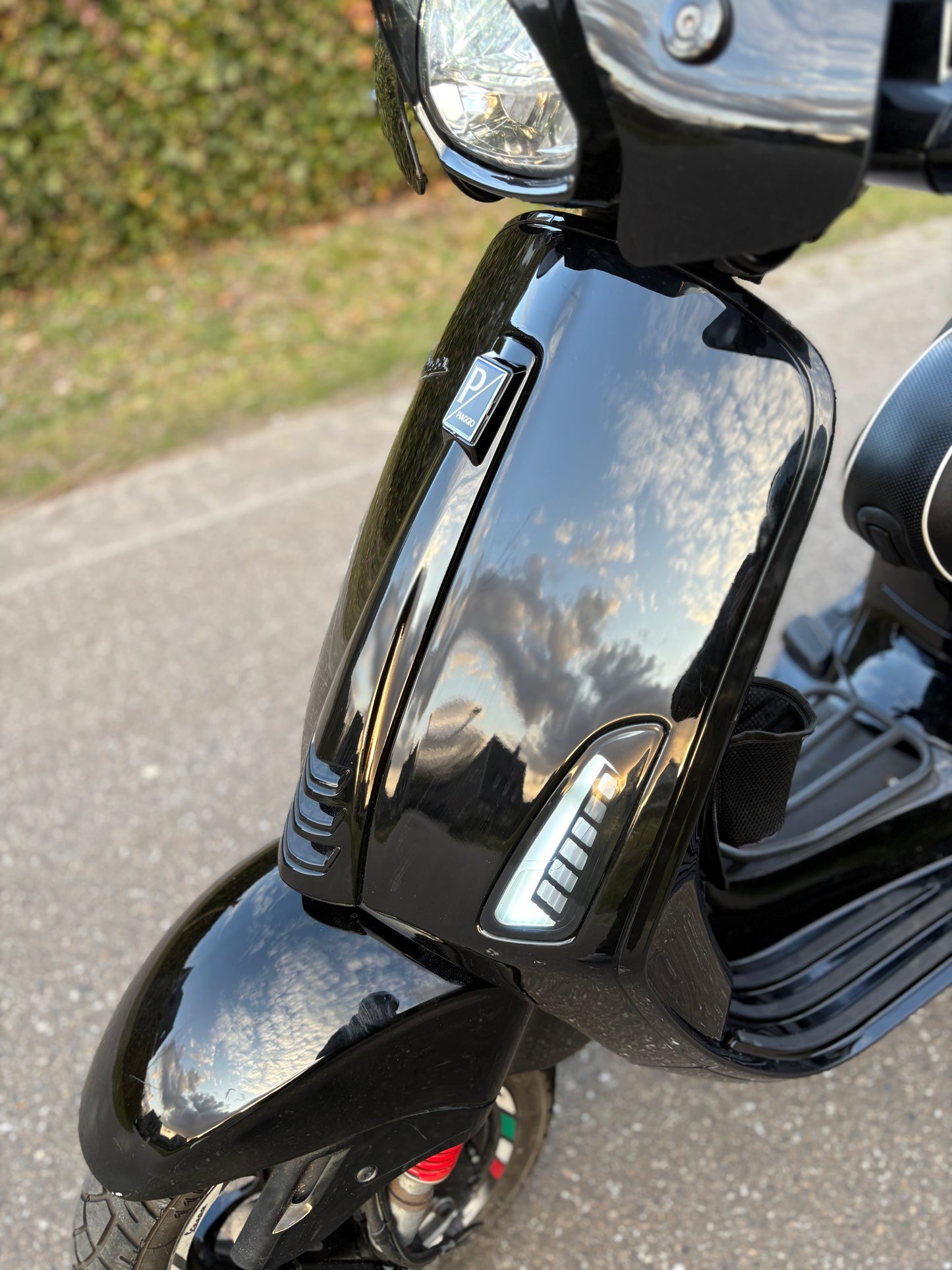 Vespa sprint glans zwart 2021 ~ full option